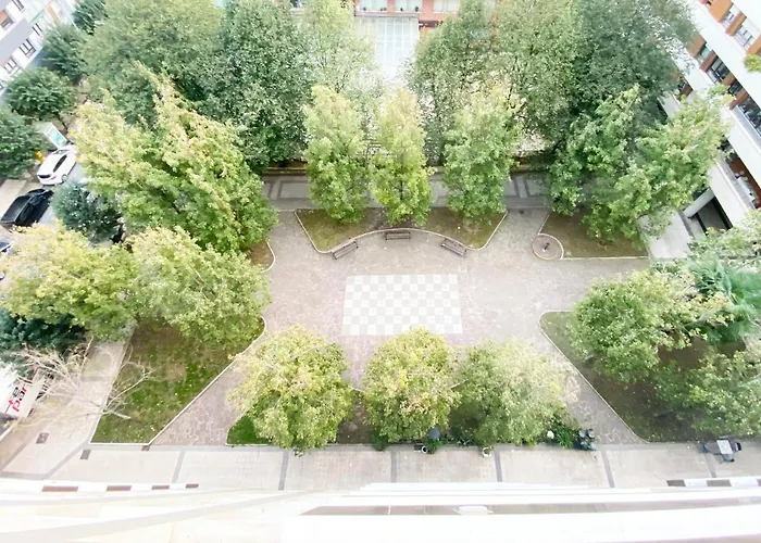 Apartment Paradise Luxurious Apartment, 3 Double For 6 Guests, 4 Beds, Terrace, Jacuzzi, Free Parking, New