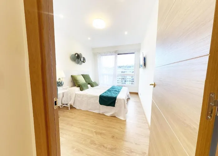 Paradise Luxurious Apartment, 3 Double For 6 Guests, 4 Beds, Terrace, Jacuzzi, Free Parking, New Apartman *