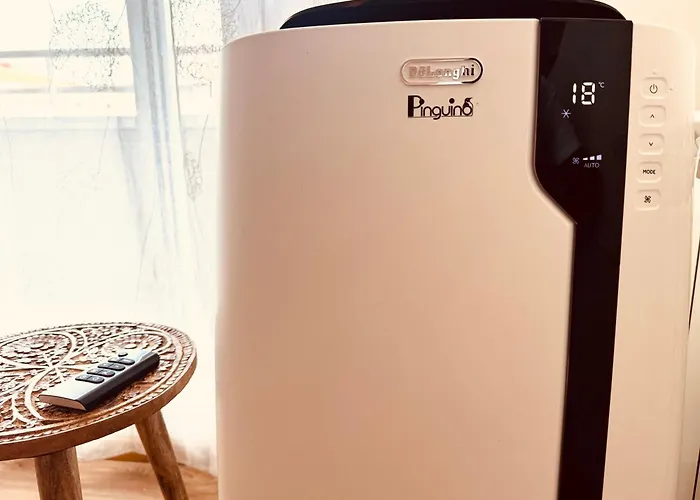 Paradise Luxurious Apartment, 3 Double For 6 Guests, 4 Beds, Terrace, Jacuzzi, Free Parking, New דירה סן סבסטיאן