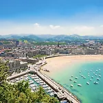 Paradise Luxurious Apartment, 3 Double For 6 Guests, 4 Beds, Terrace, Jacuzzi, Free Parking, New * San Sebastián