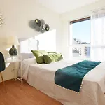 Paradise Luxurious Apartment, 3 Double For 6 Guests, 4 Beds, Terrace, Jacuzzi, Free Parking, New * San Sebastián