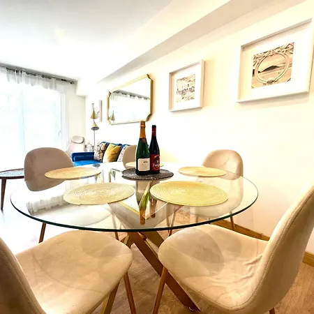 Apartment Paradise Luxurious Apartment, 3 Double For 6 Guests, 4 Beds, Terrace, Jacuzzi, Free Parking, New *